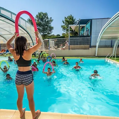 Camping Sunissim Les Flots Bleus 4 Stars *